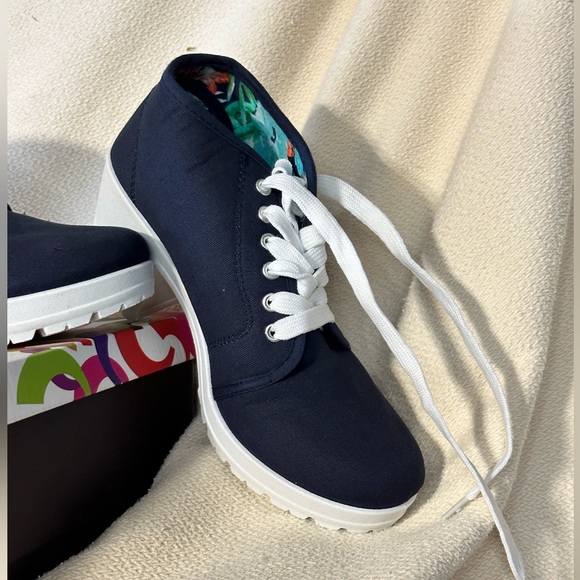 Refresh women’s chunky heal shows sz 7 nwt Navy - Picture 3 of 7